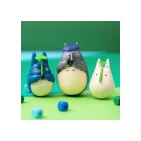 Mein Nachbar Totoro Figur mit rundem Boden Big Totoro with leaf 7 cm