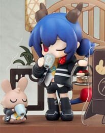 Arknights Would You Like A Dessert? Mini Series PVC Statue Chen 11 cm