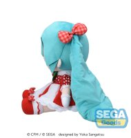 Character Vocal Series 01: Hatsune Miku Fuwa Petit Plüschfigur Hatsune Miku x Love and Berry Dress Up and Dance! Lovely Strawberry 40 cm